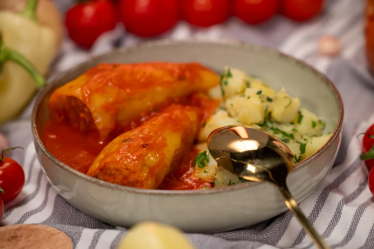 Egy tányér retro töltött paprika