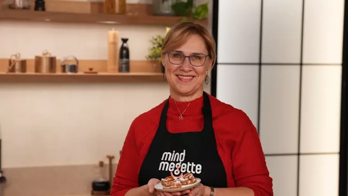 Rózsafánk – így készül a régi idők egyik legszebb fánkja