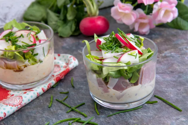 Így készül a tojássaláta egyszerűen