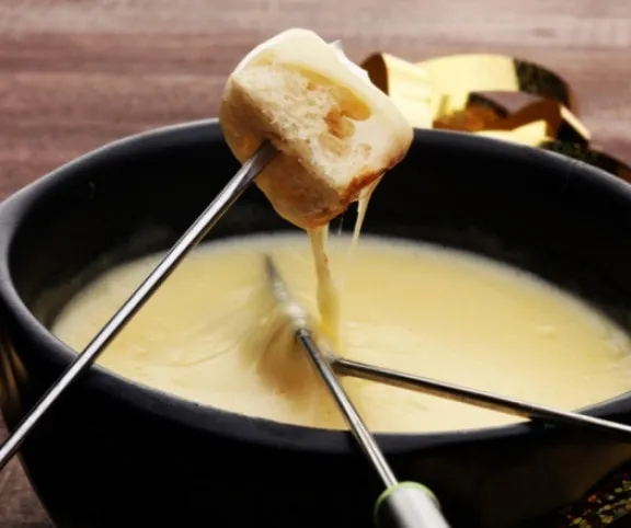 Egyszerű sajtmártás