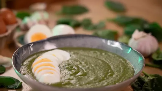 Amiből Popeye is repetázna: elkészítettük a legfinomabb spenótfőzeléket