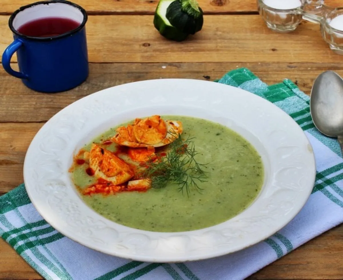 Tejszínes-kapros cukkini főzelék