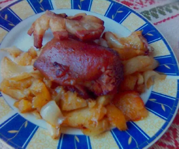 Füstölt csülök pékné módra