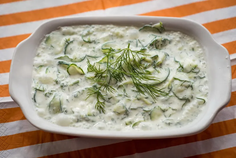 Kapros-joghurtos uborkasaláta
