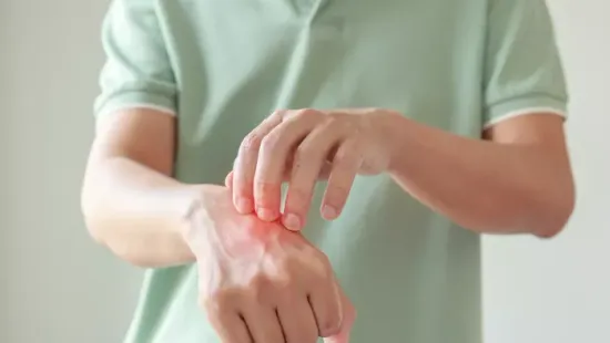 Ekcémát is okozhat a házimunka? Ezeket a jeleket sokan túl későn veszik észre