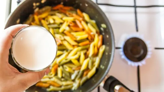 7 tökéletes helyettesítő, ha elfogyott otthon a főzőtejszín