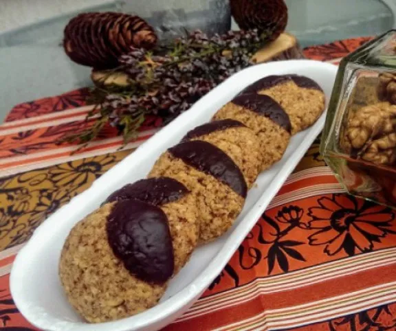 Diós zabpelyhes keksz