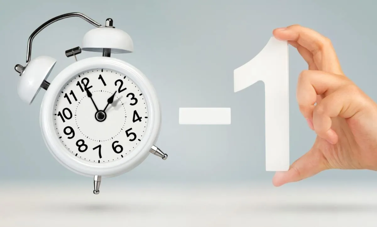 Tavaszi óraátállítás: egy órával kevesebbet aludhatunk