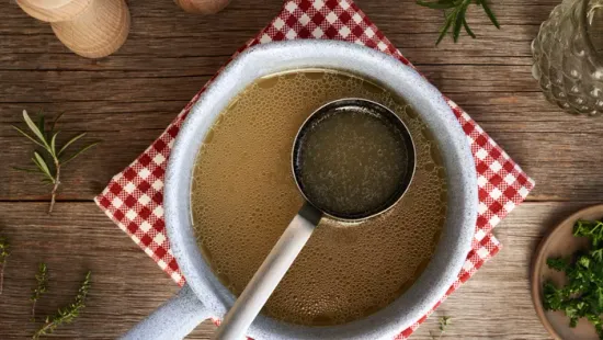 Egy fazék alaplé, öt fogás: így főzz okosan egész hétre