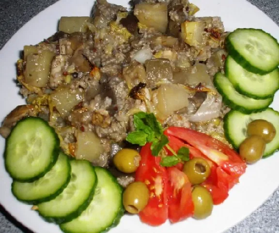 Sült padlizsán burgonyával és kelkáposztával (glutén- és laktózmentes)