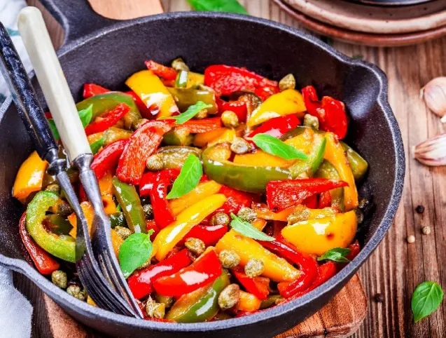 Peperonata (olasz szegénylecsó)