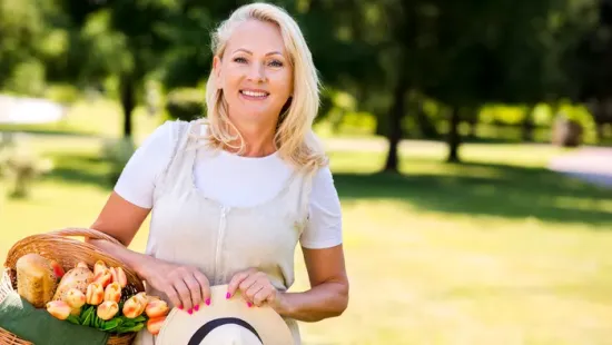 Kisimultabb, fiatalosabb arc a bio- és natúrkozmetikumokkal