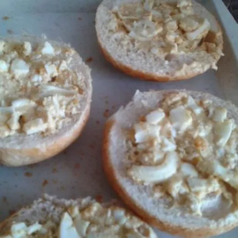 Tojáskrémes reggeli