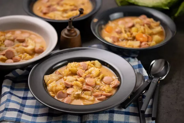 Lencsés frankfurti leves