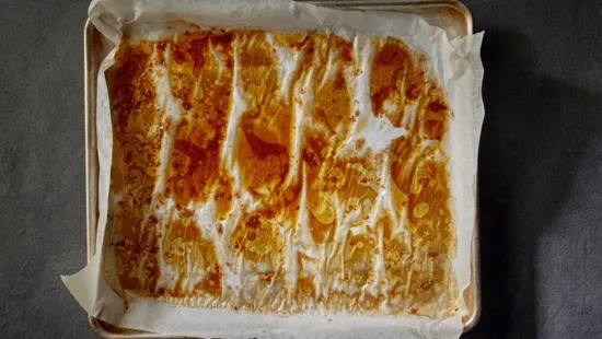 Te is többször használod ugyanazt a sütőpapírt? Most kiderül, jól teszed-e