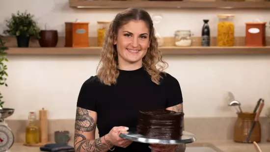 Csokiimádóknak kötelező: brutál csokis csokitorta, nem csak szülinapra