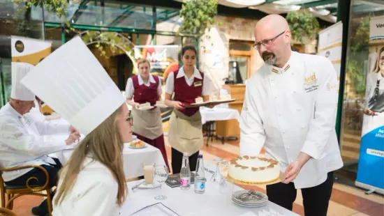 Magyarország Tortája 2026: megkóstoltuk a döntős süteményeket