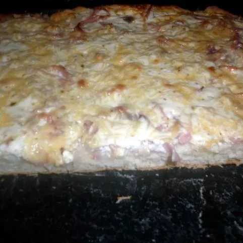 Sonkás-hagymás lepény