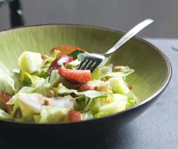 Nyári Kalifornia saláta