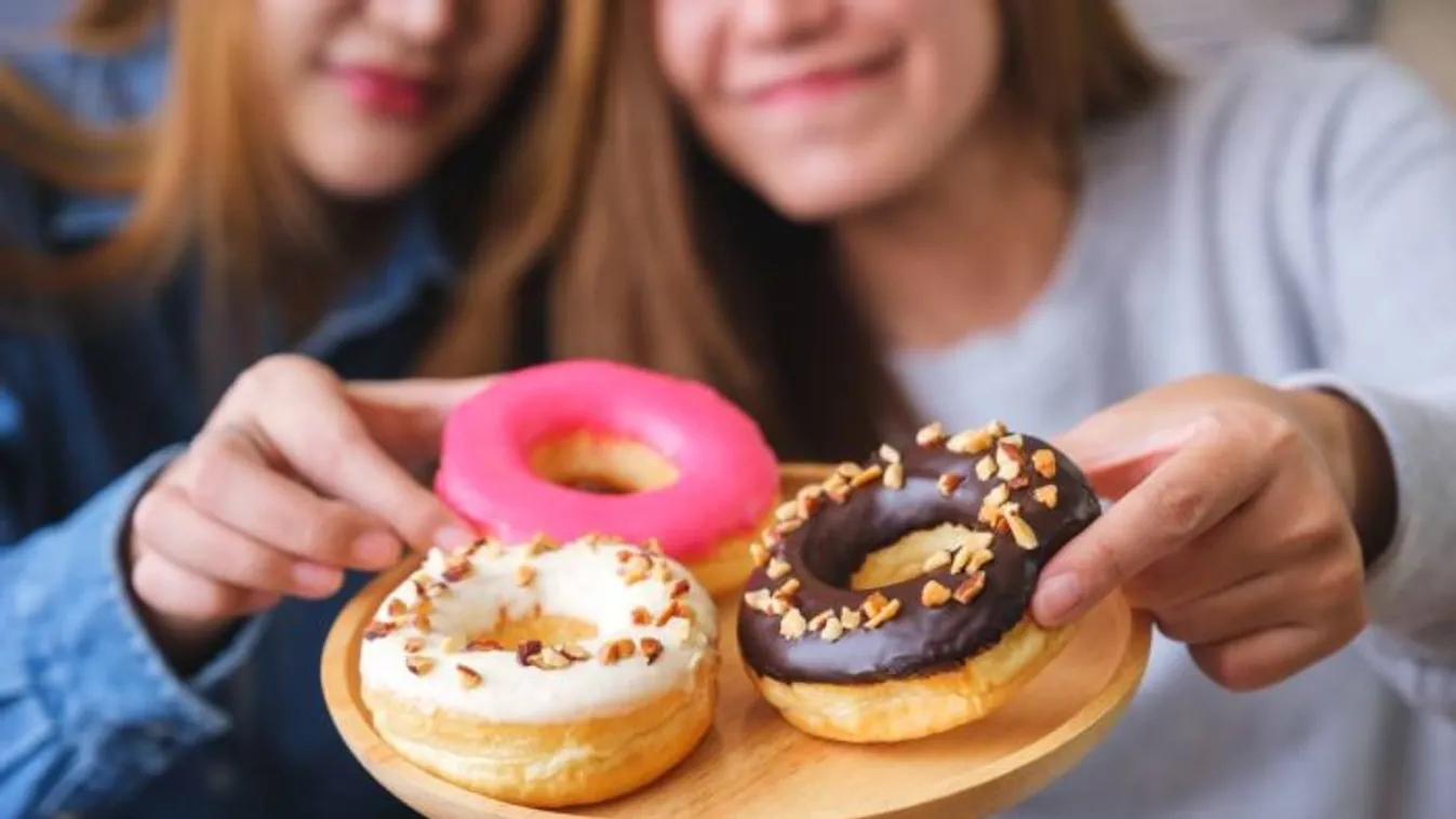 Még egy falat belefér – ezért tudunk enni édességet akkor is, ha már tele a gyomrunk