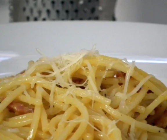 Carbonara spagetti - autentikus recept