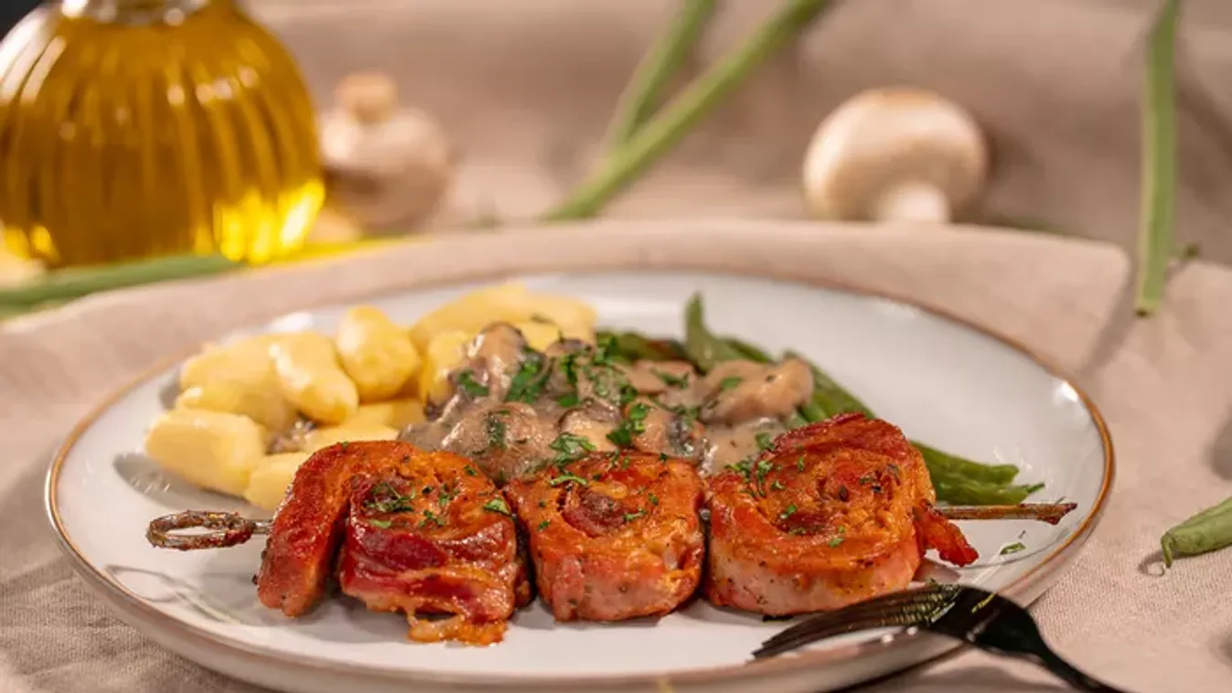 Gluténmentes gnocchi baconos szűzérmével recept