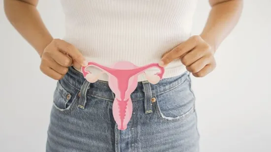 Ezek az ételek súlyosbítják a PCOS tüneteit, kerüld el őket messziről