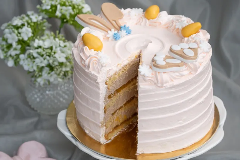 Tejcsokoládés-barackos torta