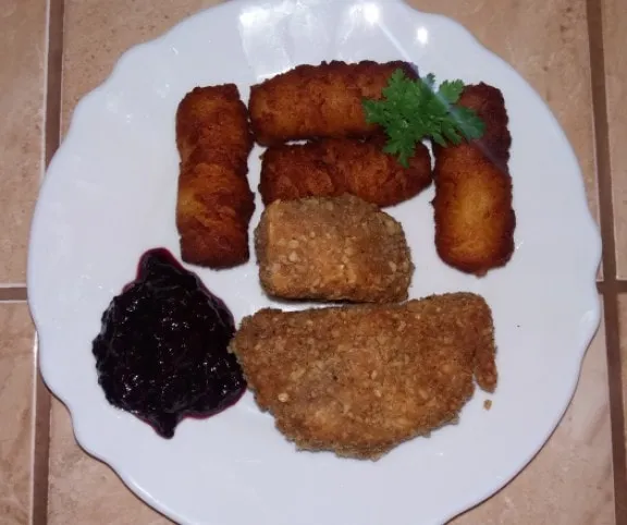 Rántott camembert diós bundában