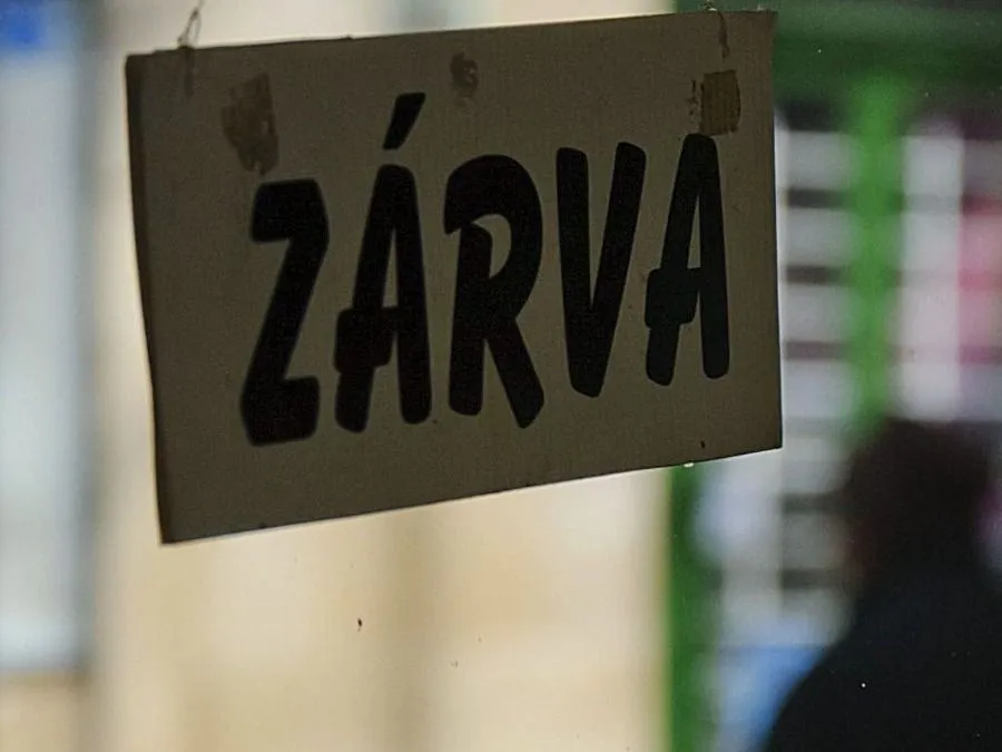 Boltzár és anyák napja egyszerre: így lesznek nyitva az üzletek a május 1-jei hosszú hétvégén