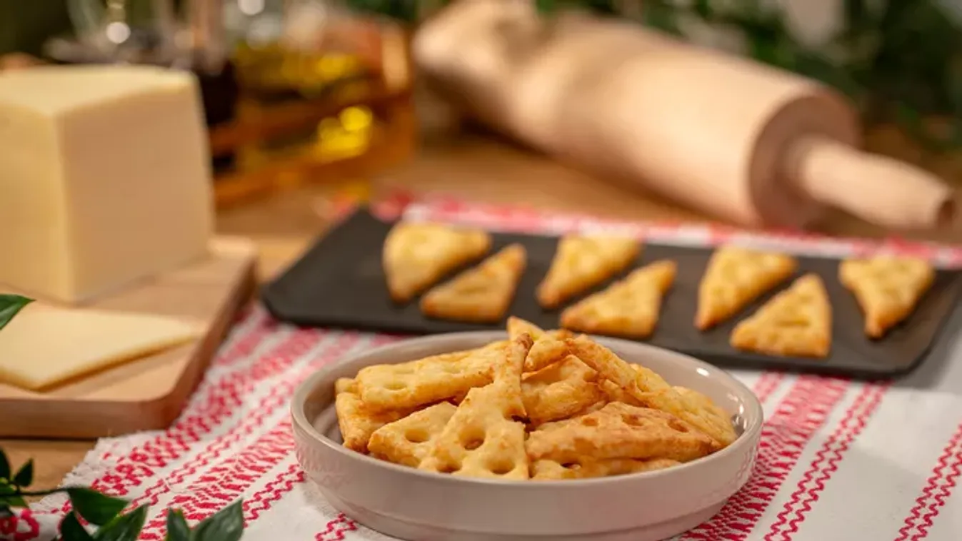 Sajtos kréker egyszerűen recept