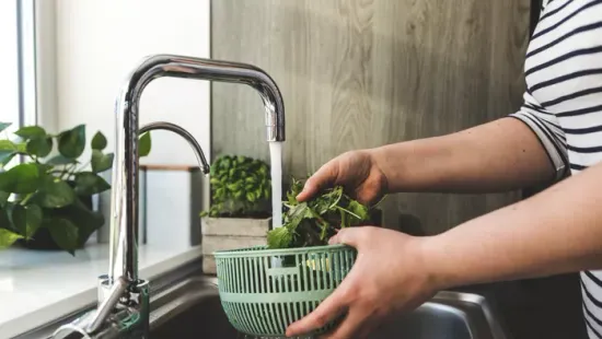 Egyszerű trükkök a mindennapokra, amelyekkel vizet és pénzt is spórolhatunk