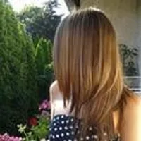 A receptet feltöltő Szabó Lilla felhasználónk profilképe