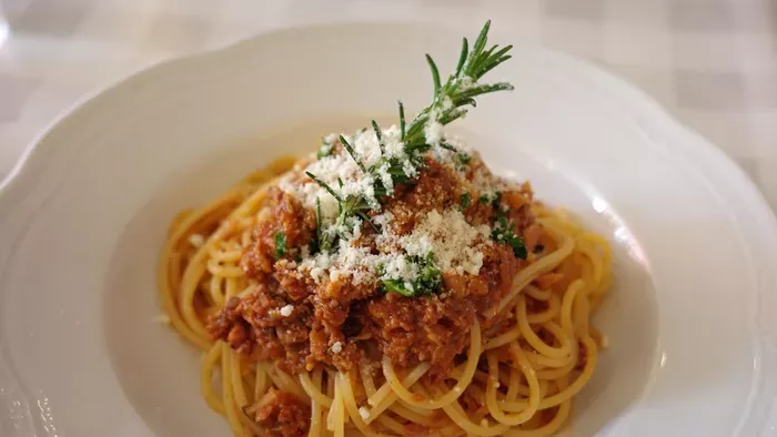 Így készül Jamie Oliver kedvenc bolognai spagettije – Az új kedvenced lesz