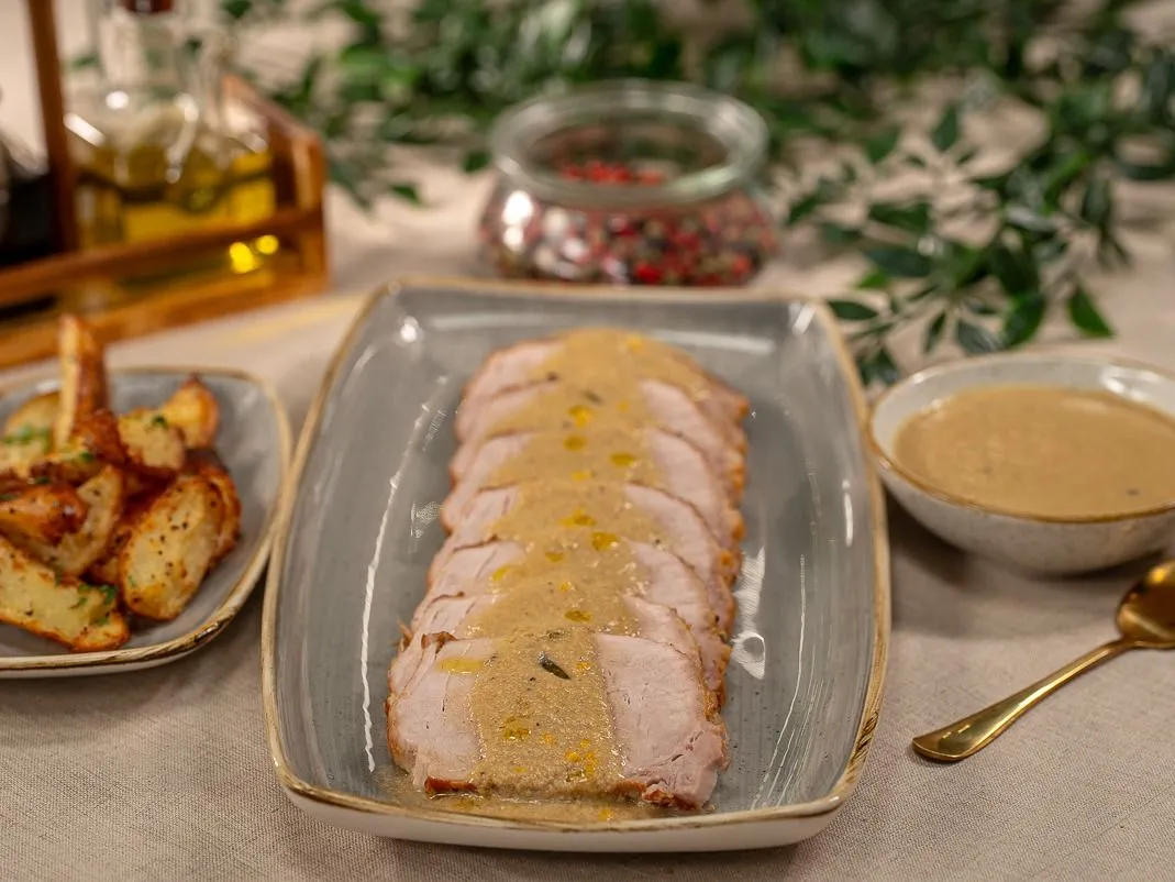 Sertéskaraj tejben párolva (maiale al latte) recept