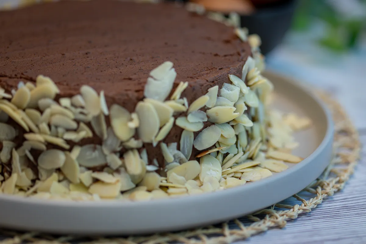 Mandulás csokoládétorta (Queen of Sheba torta)