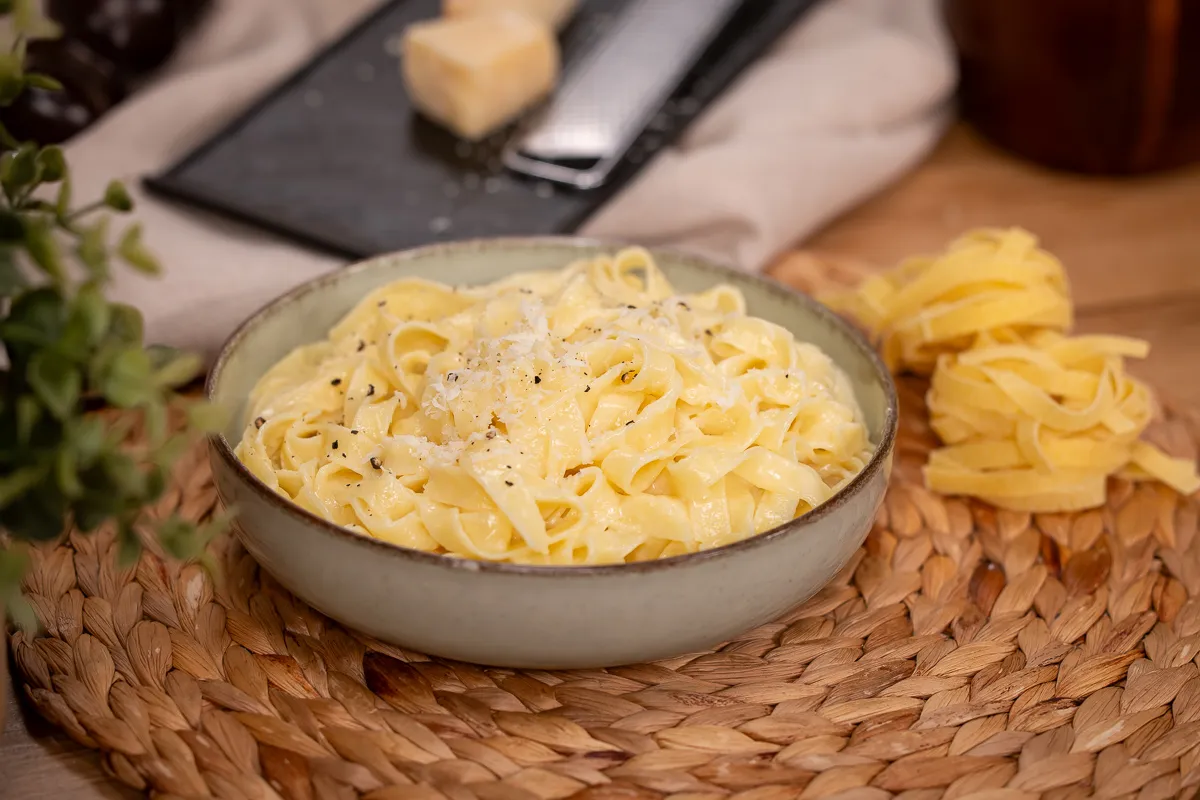 Fettuccine Alfredo 