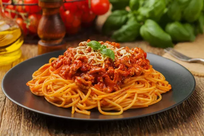 Bolognai spagetti darált hússal recept